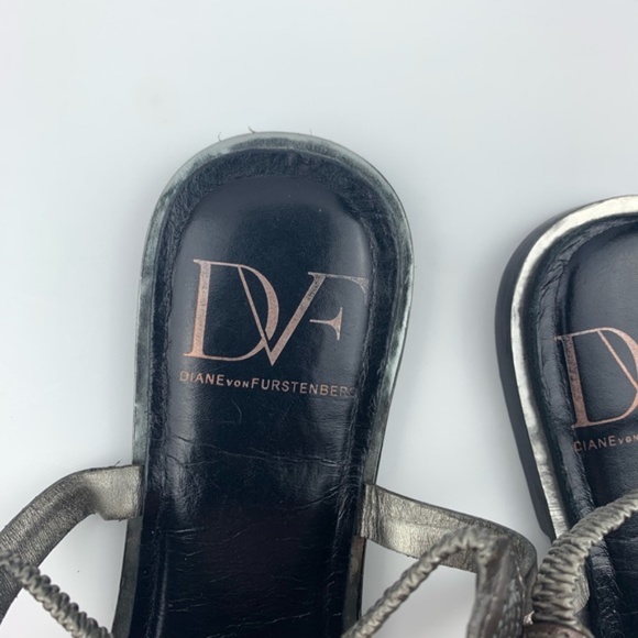 Diane Von Furstenberg womens Karta pewter sandal 7 - Picture 2 of 8